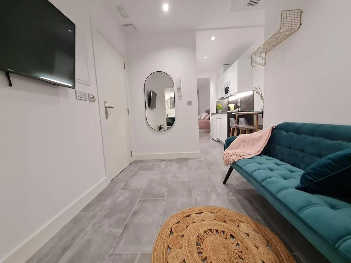 Aparthotel LoftinMálaga Spagna