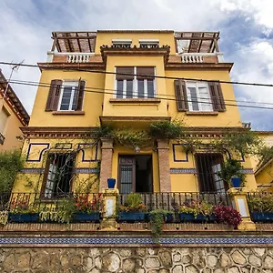 Alicia 5*, Málaga Spagna
